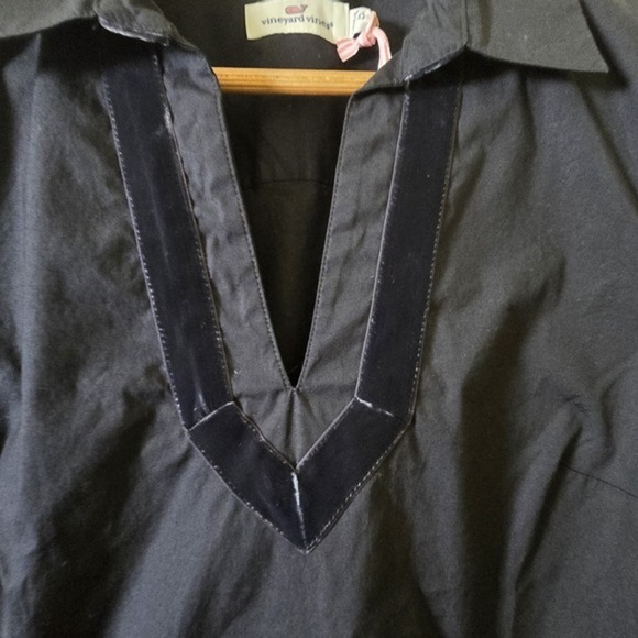Vineyard Vines Womans Top XS Black Velvet‎ Trim Popover Collared Shirt - Picture 2 of 8
